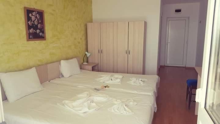 Centrul Medical "Sfanta Elena De La Mare" Otel Costinești Dış mekan fotoğraf